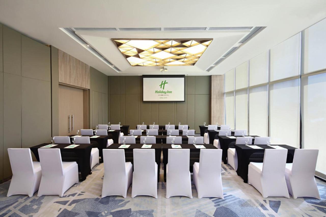Holiday Inn Cebu City By Ihg Екстериор снимка